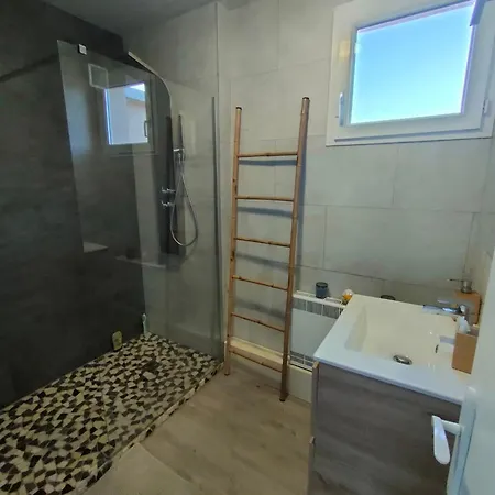 Le T2 De Julien Avec Vue Pyrénées Apartamento *